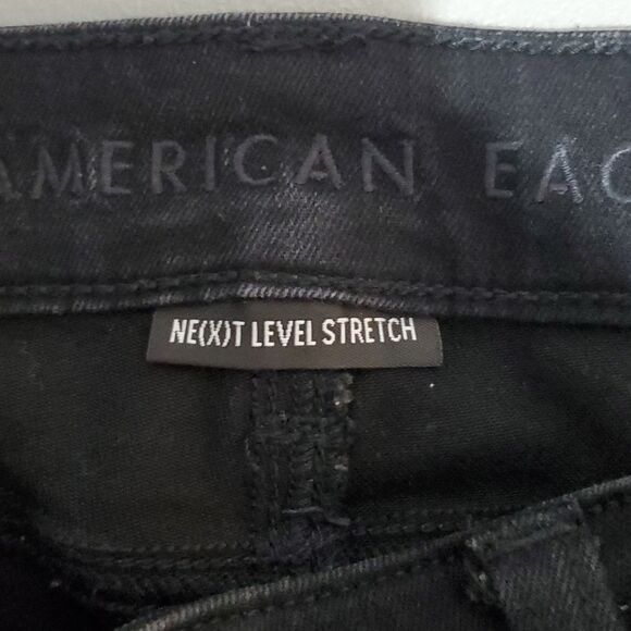 𝅺american Eagle black next level stretch 28x28 size 4 high rise jeggings - Picture 6 of 8